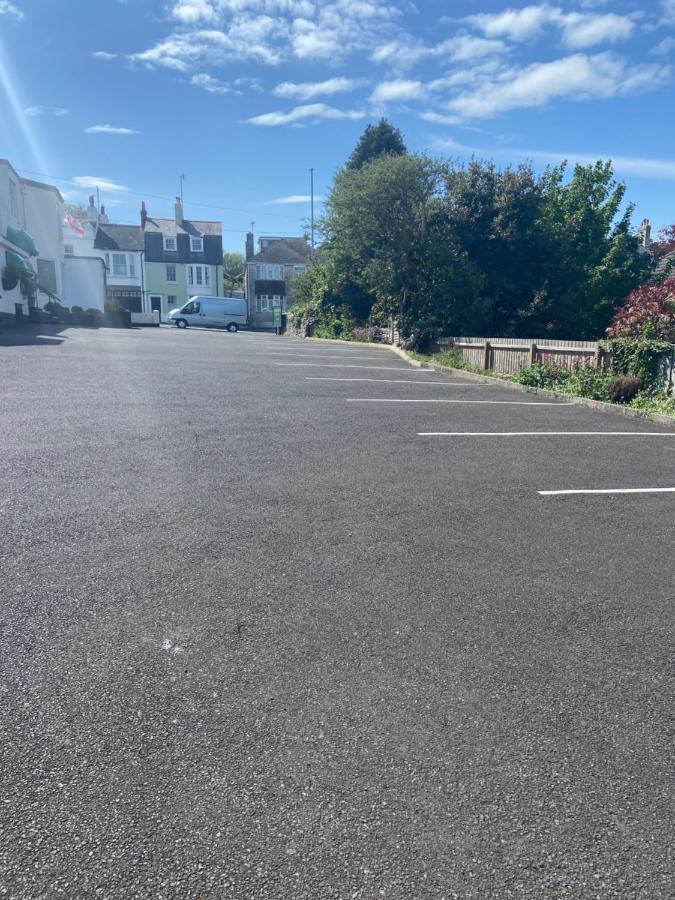 Bed & Breakfast The Kingswood 4*